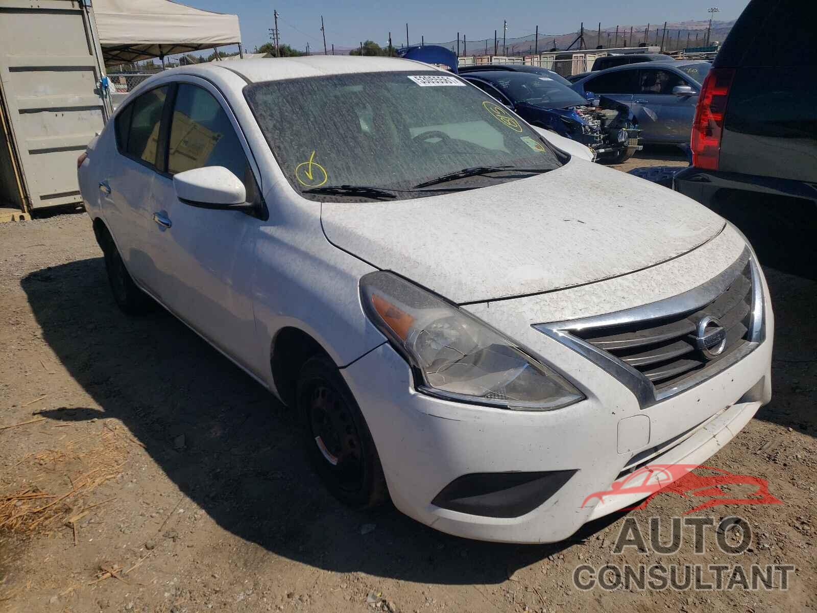 NISSAN VERSA 2017 - 3N1CN7AP5HL844359