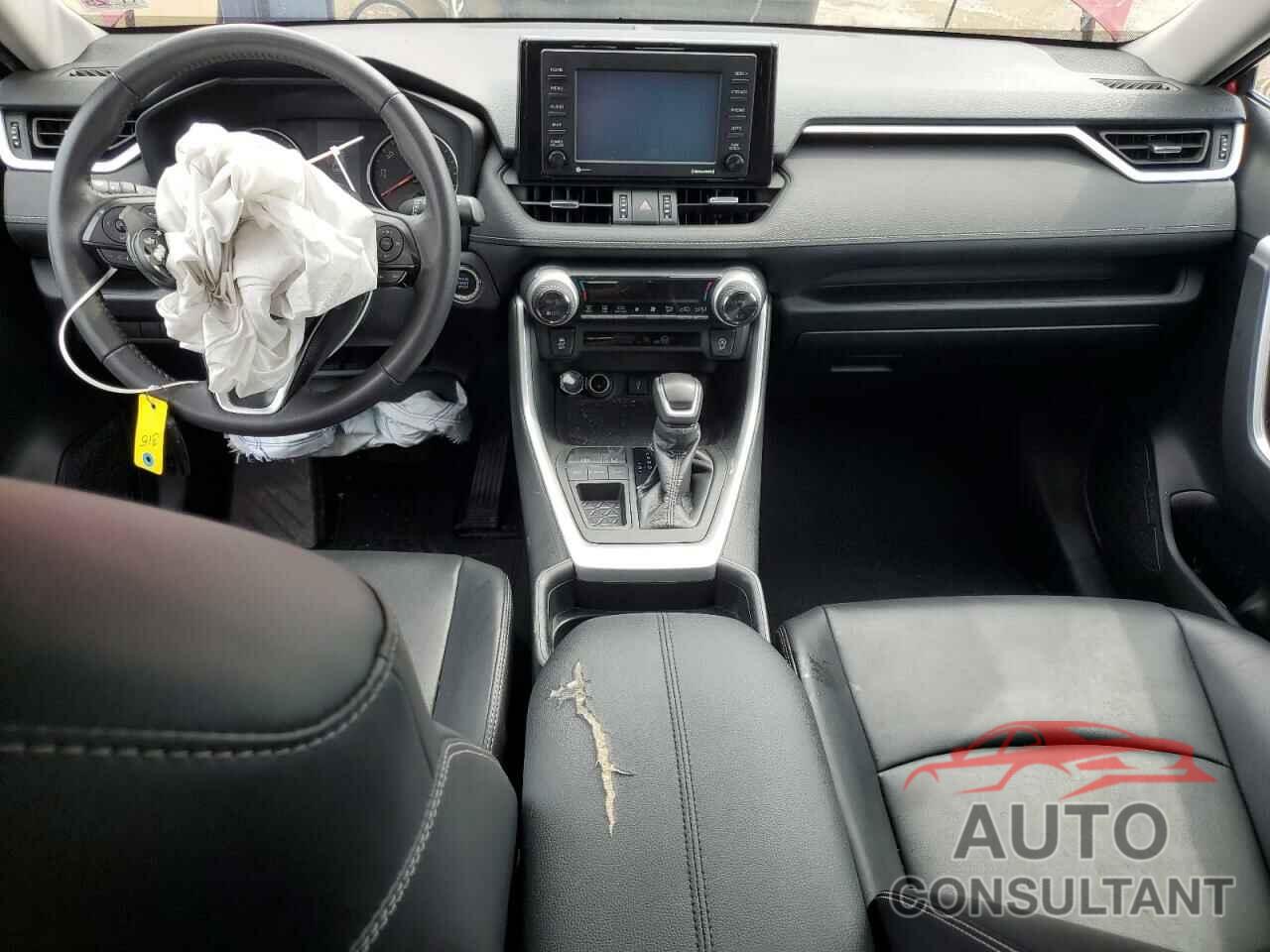 TOYOTA RAV4 2021 - 2T3C1RFVXMC086650