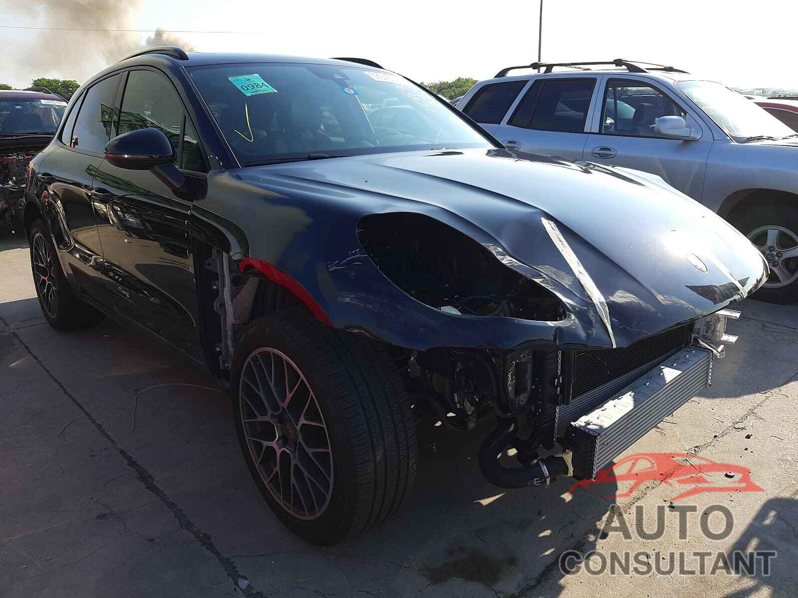 PORSCHE MACAN 2018 - WP1AA2A50JLB23058