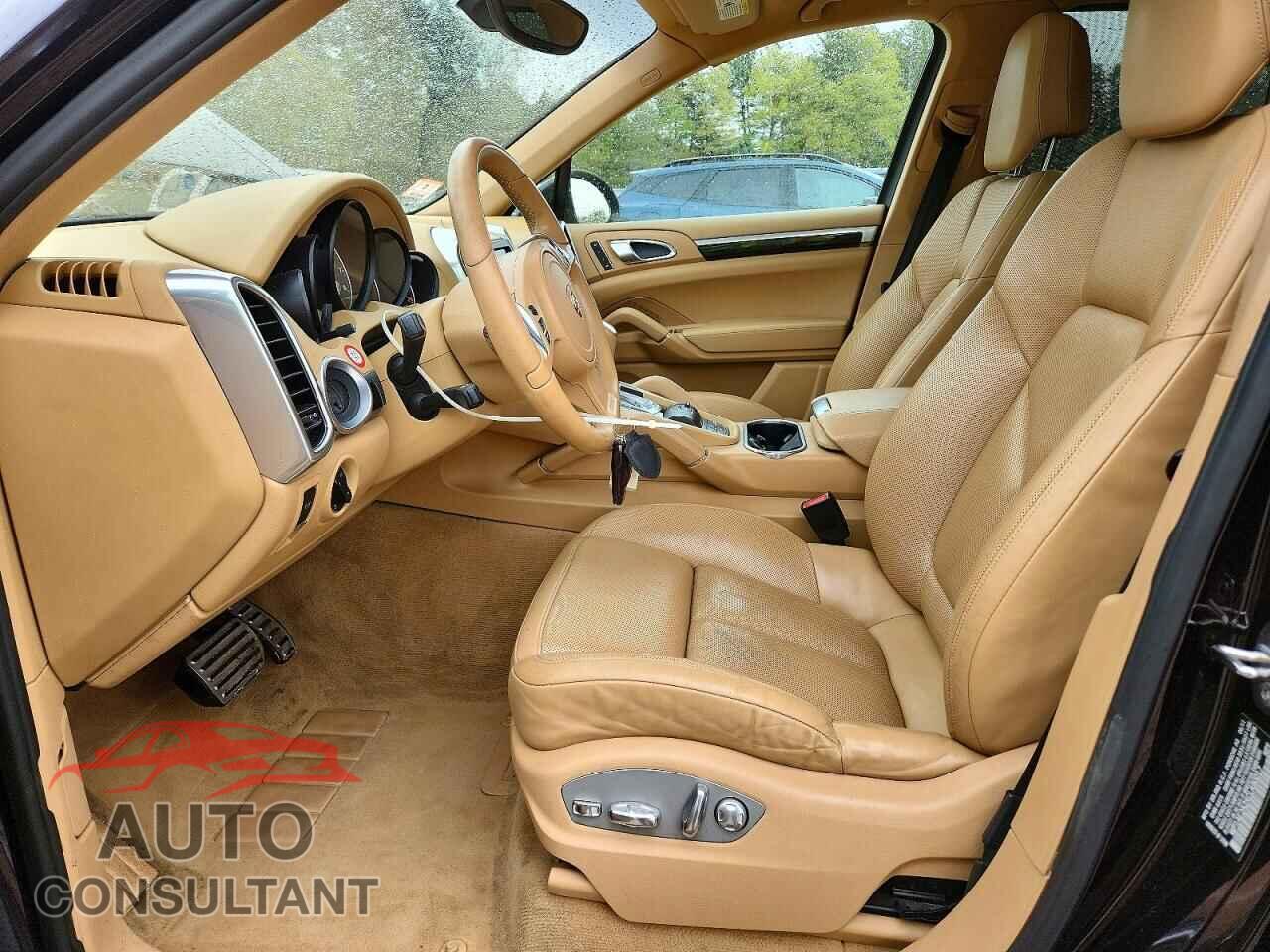 PORSCHE CAYENNE 2012 - WP1AE2A2XCLA90017