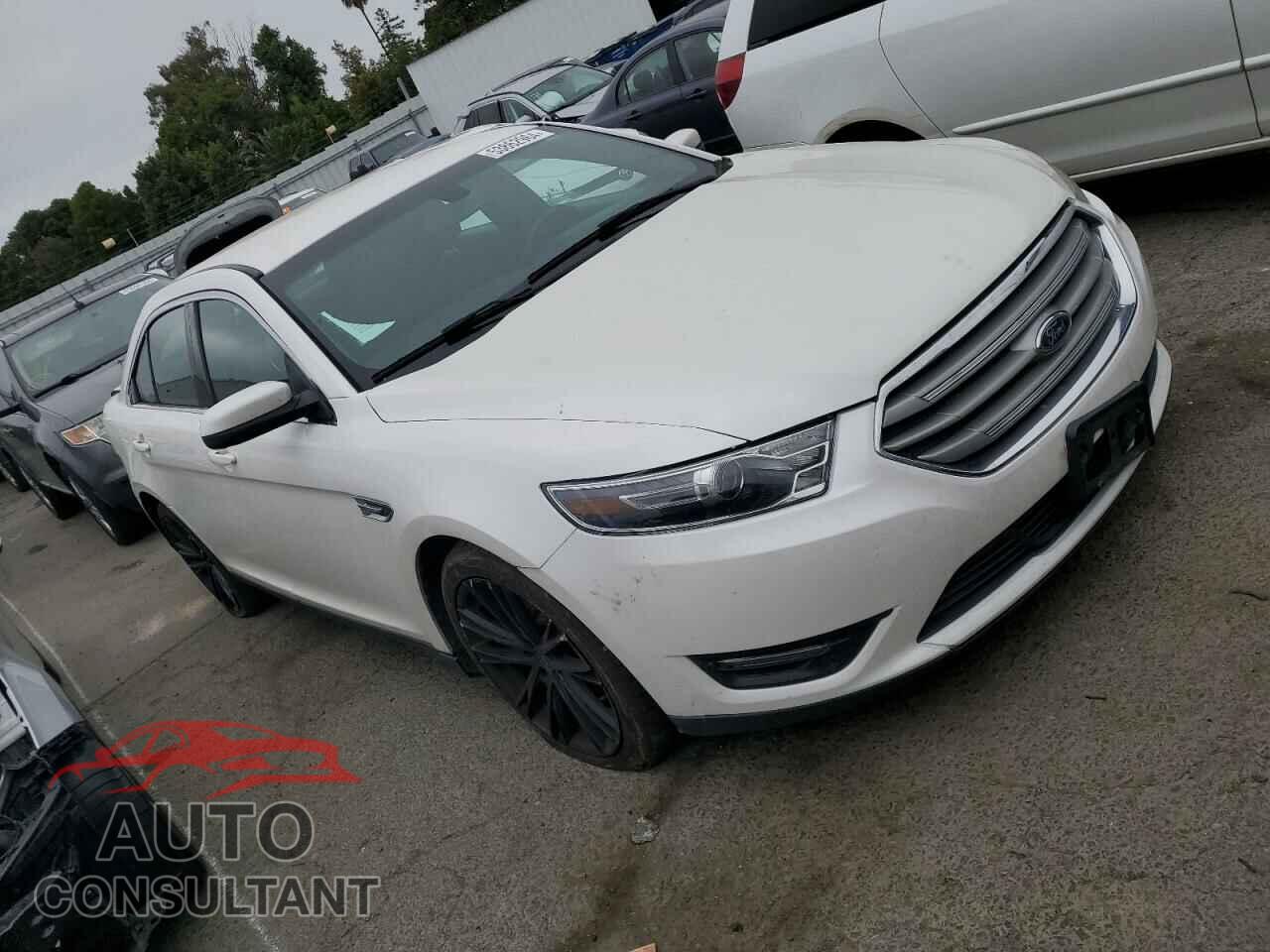 FORD TAURUS 2016 - 1FAHP2E84GG139015
