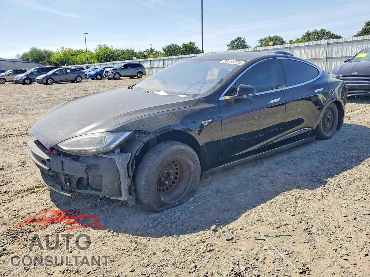 TESLA MODEL S 2013 - 5YJSA1DN2DFP05746