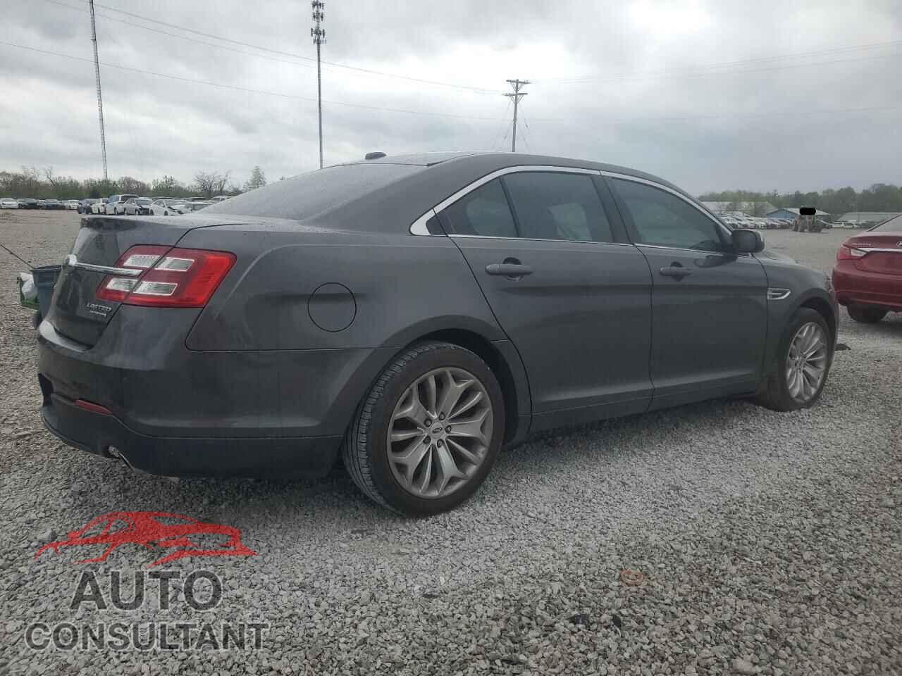 FORD TAURUS 2017 - 1FAHP2F82HG123444