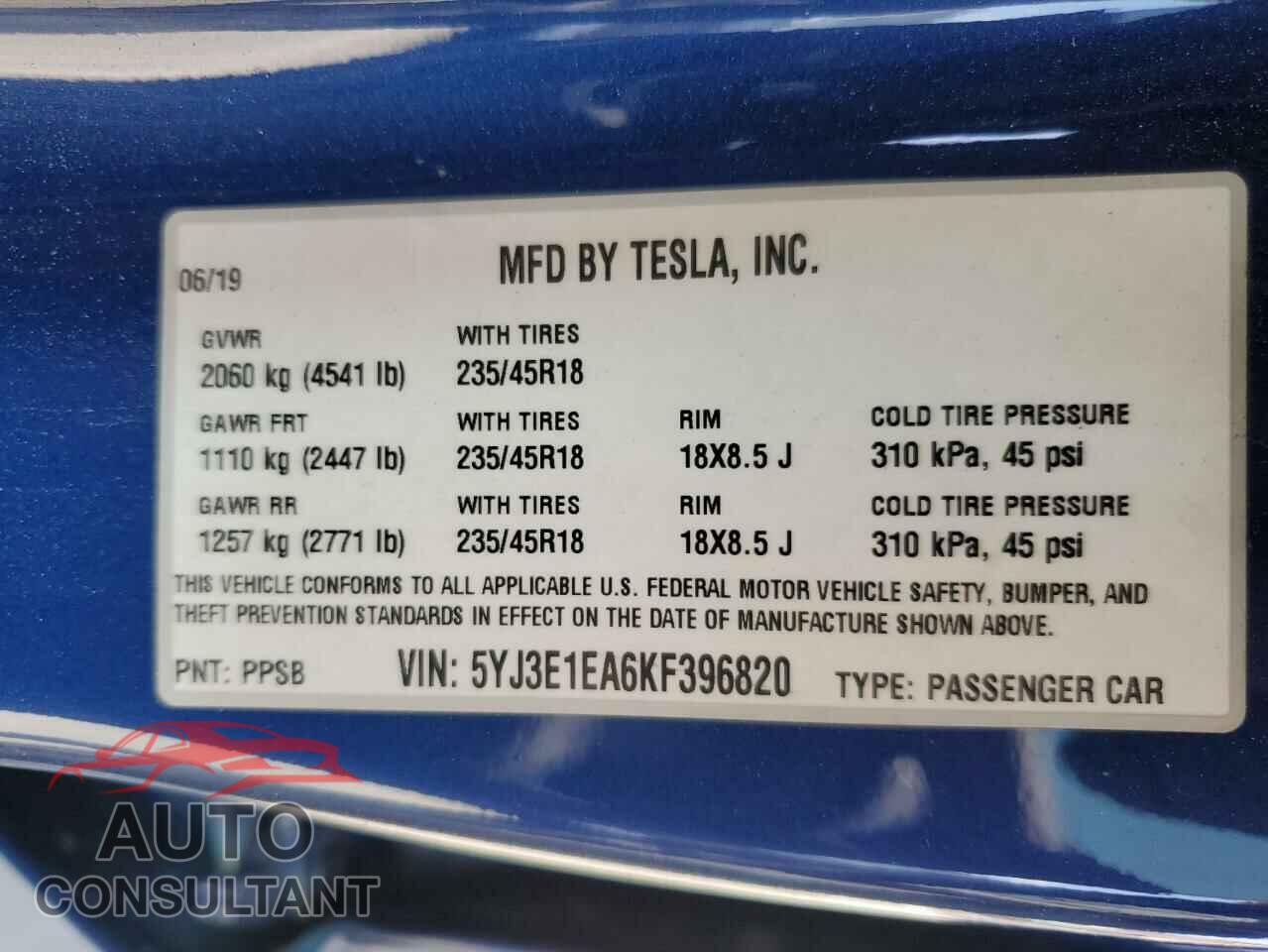 TESLA MODEL 3 2019 - 5YJ3E1EA6KF396820