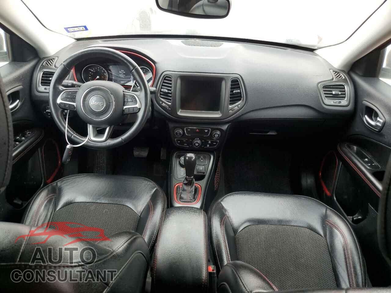 JEEP COMPASS 2019 - 3C4NJDDB2KT723361