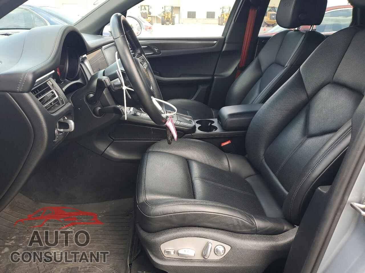PORSCHE MACAN 2021 - WP1AG2A53MLB51164