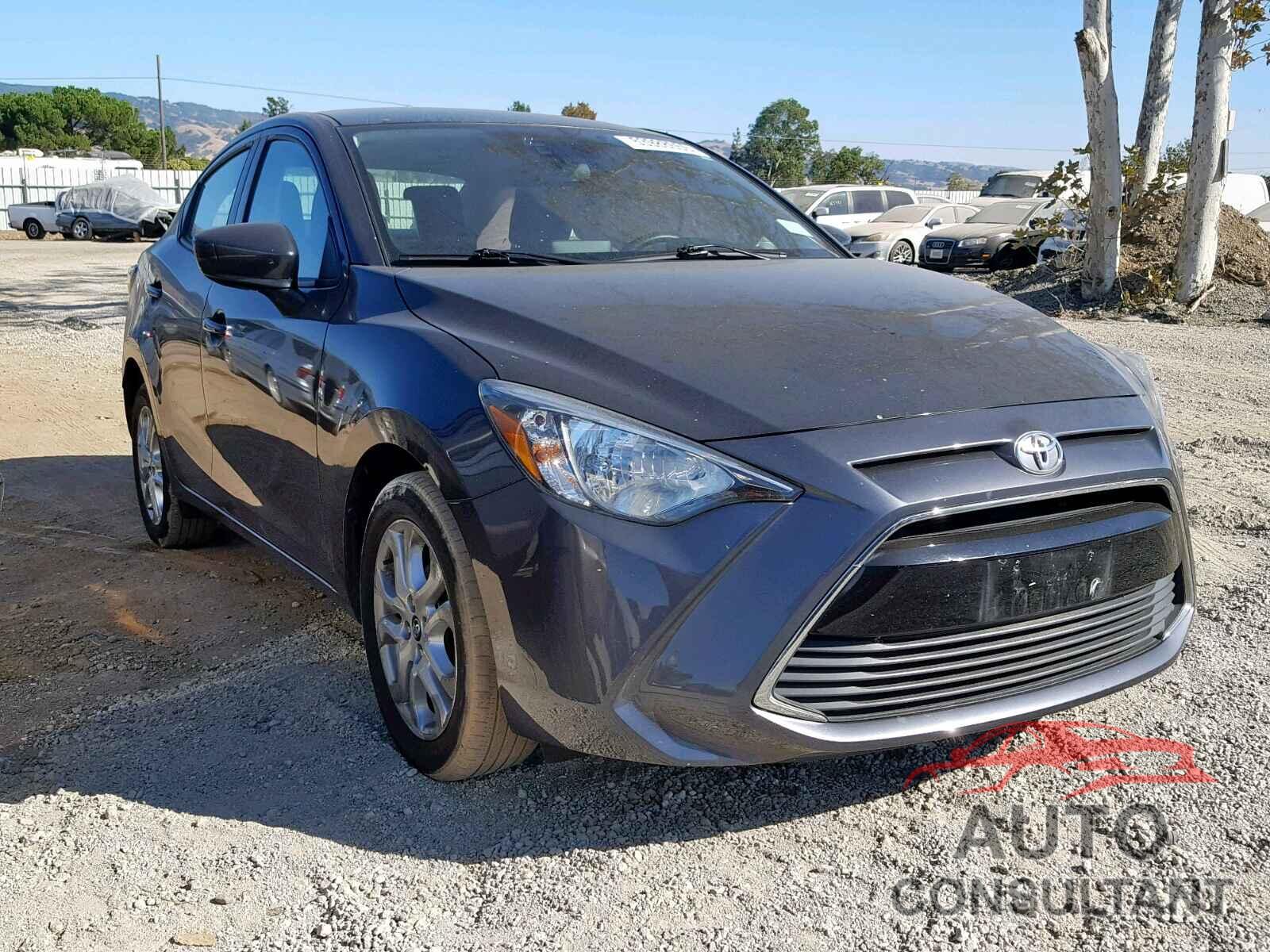 TOYOTA YARIS 2018 - 3MYDLBYV6JY330271