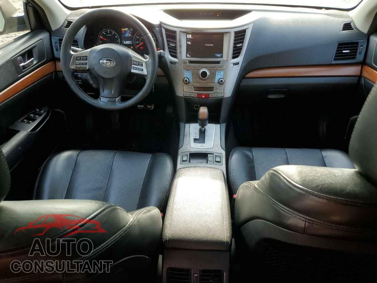 SUBARU OUTBACK 2013 - 4S4BRBPC7D3255027