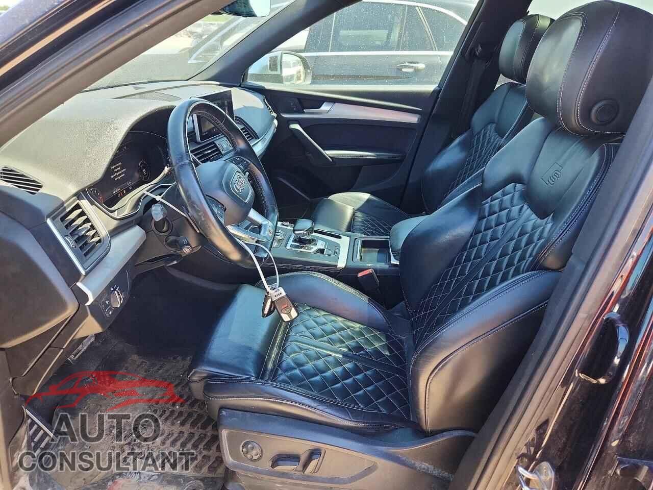 AUDI SQ5 2018 - WA1A4AFY1J2025159