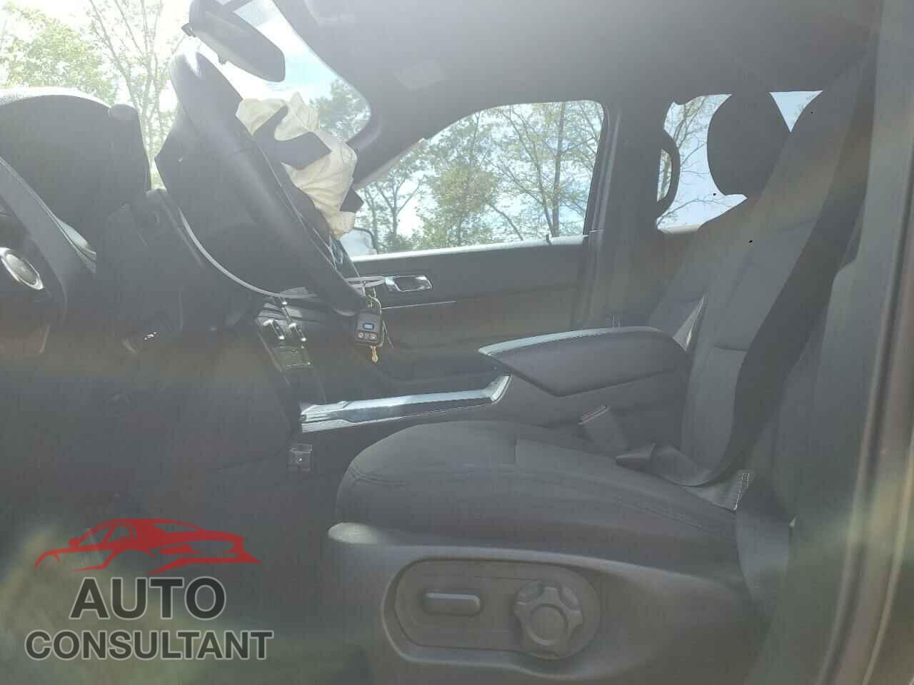 FORD EXPLORER 2018 - 1FM5K8AR8JGA99523