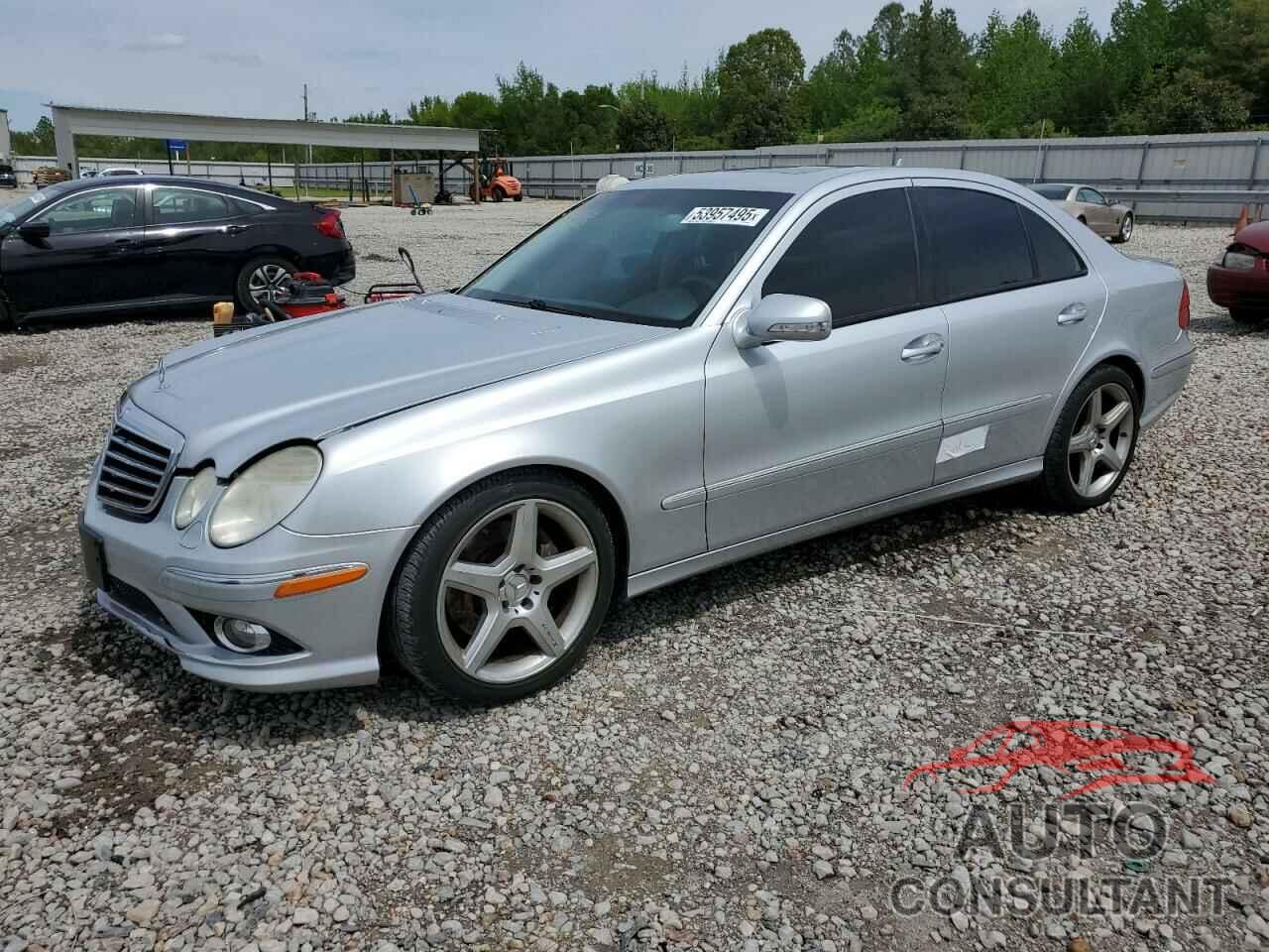 MERCEDES-BENZ E-CLASS 2009 - WDBUF56X09B392916