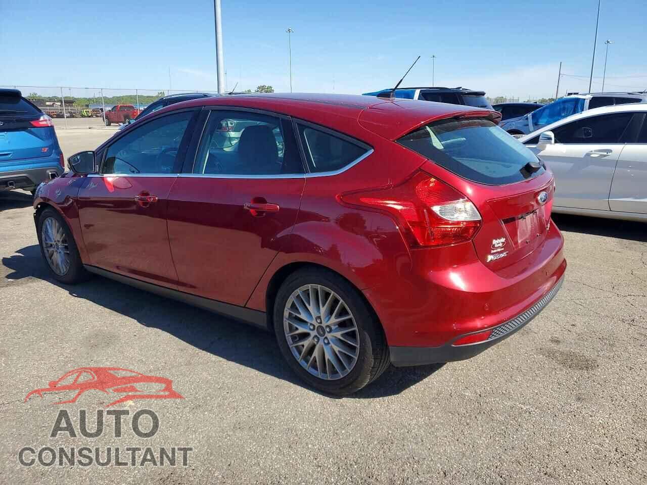 FORD FOCUS 2014 - 1FADP3N26EL405817