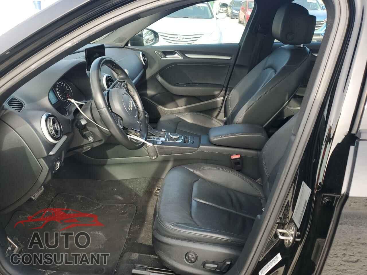 AUDI A3 2016 - WAUA7GFF0G1064643