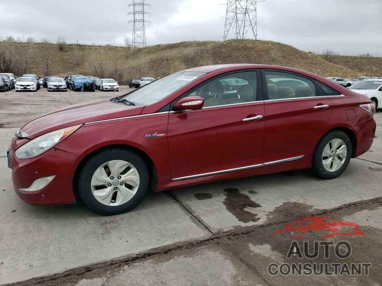 HYUNDAI SONATA 2013 - KMHEC4A46DA096377