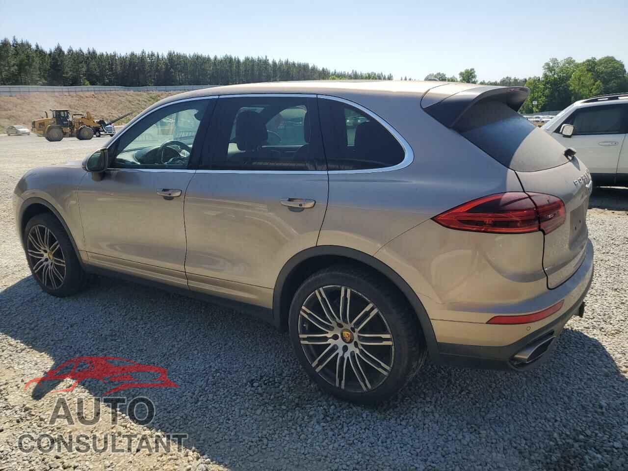 PORSCHE CAYENNE 2016 - WP1AA2A25GKA37765