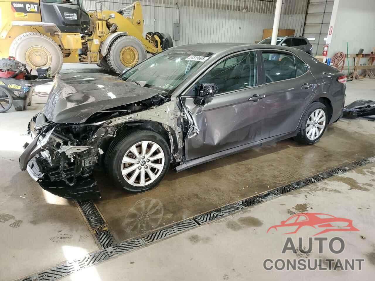 TOYOTA CAMRY 2018 - 4T1B11HK7JU596893