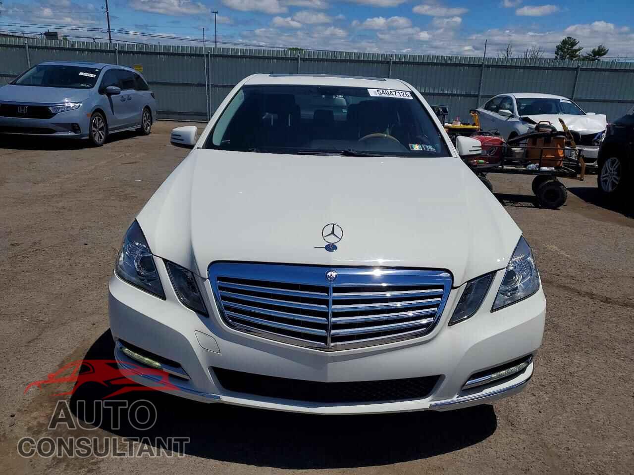 MERCEDES-BENZ E-CLASS 2012 - WDDHF8JB9CA556148