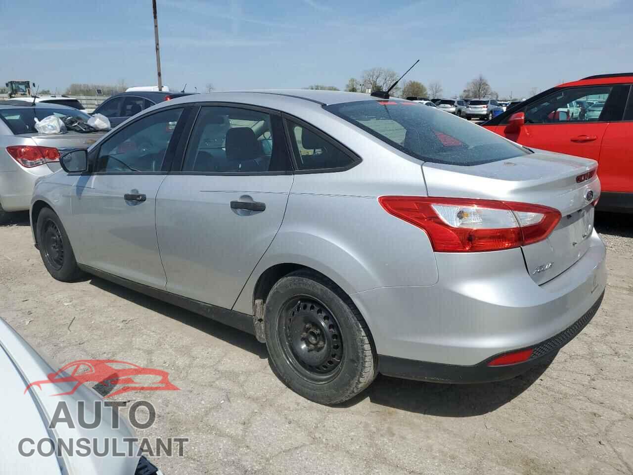 FORD FOCUS 2012 - 1FAHP3E25CL255973