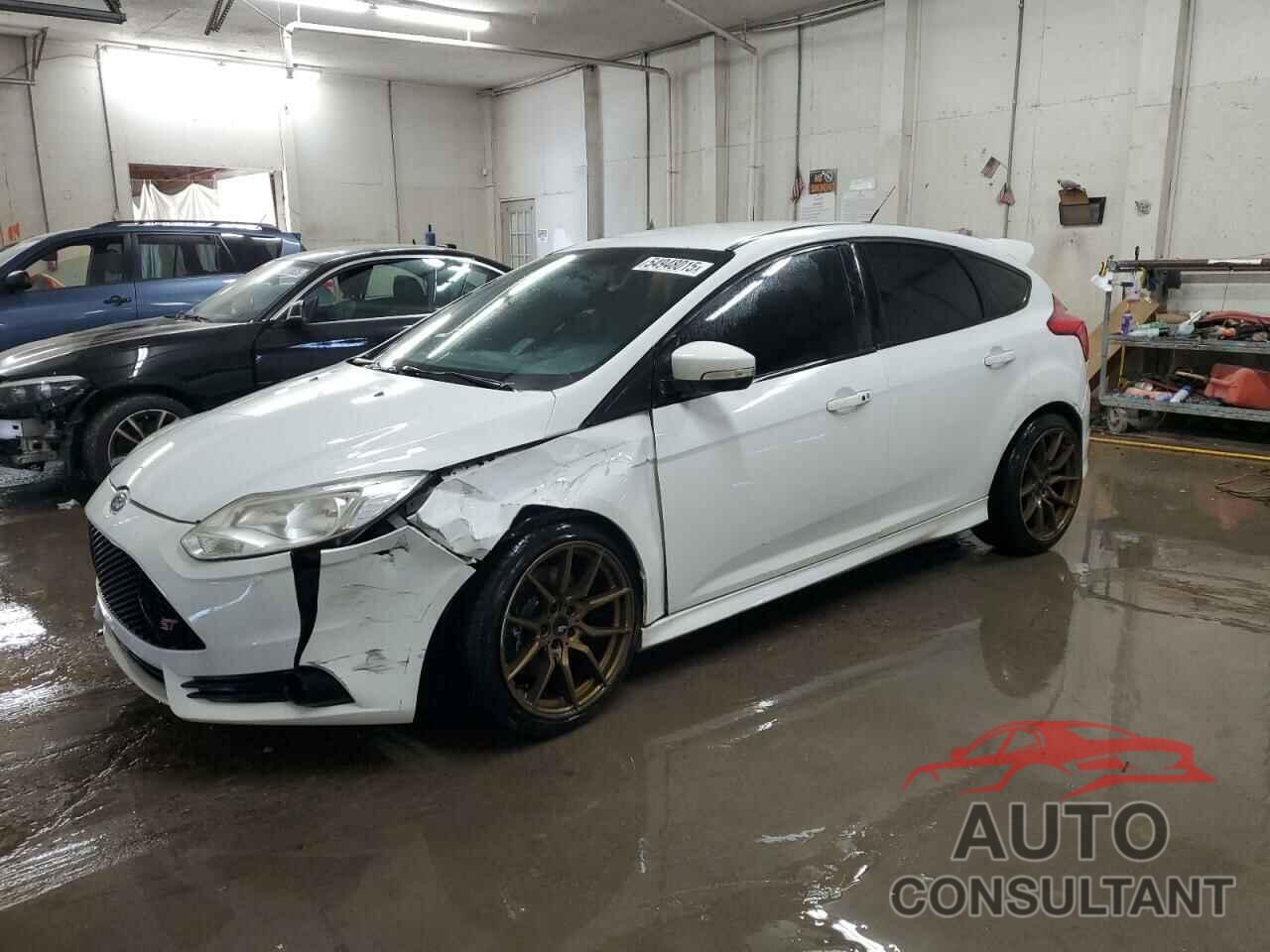 FORD FOCUS 2014 - 1FADP3L96EL340127