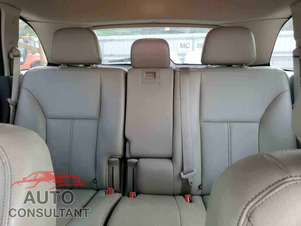 FORD EDGE 2011 - 2FMDK3JC0BBA38007