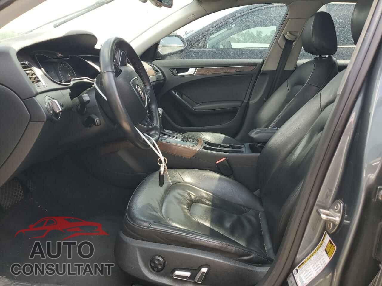 AUDI A4 2013 - WAUEFAFL8DN033099
