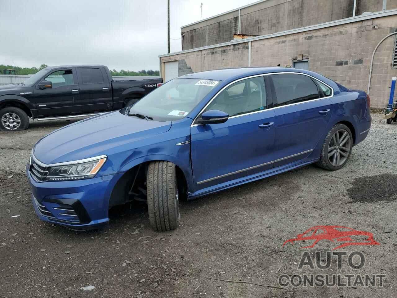 VOLKSWAGEN PASSAT 2017 - 1VWDT7A37HC050606