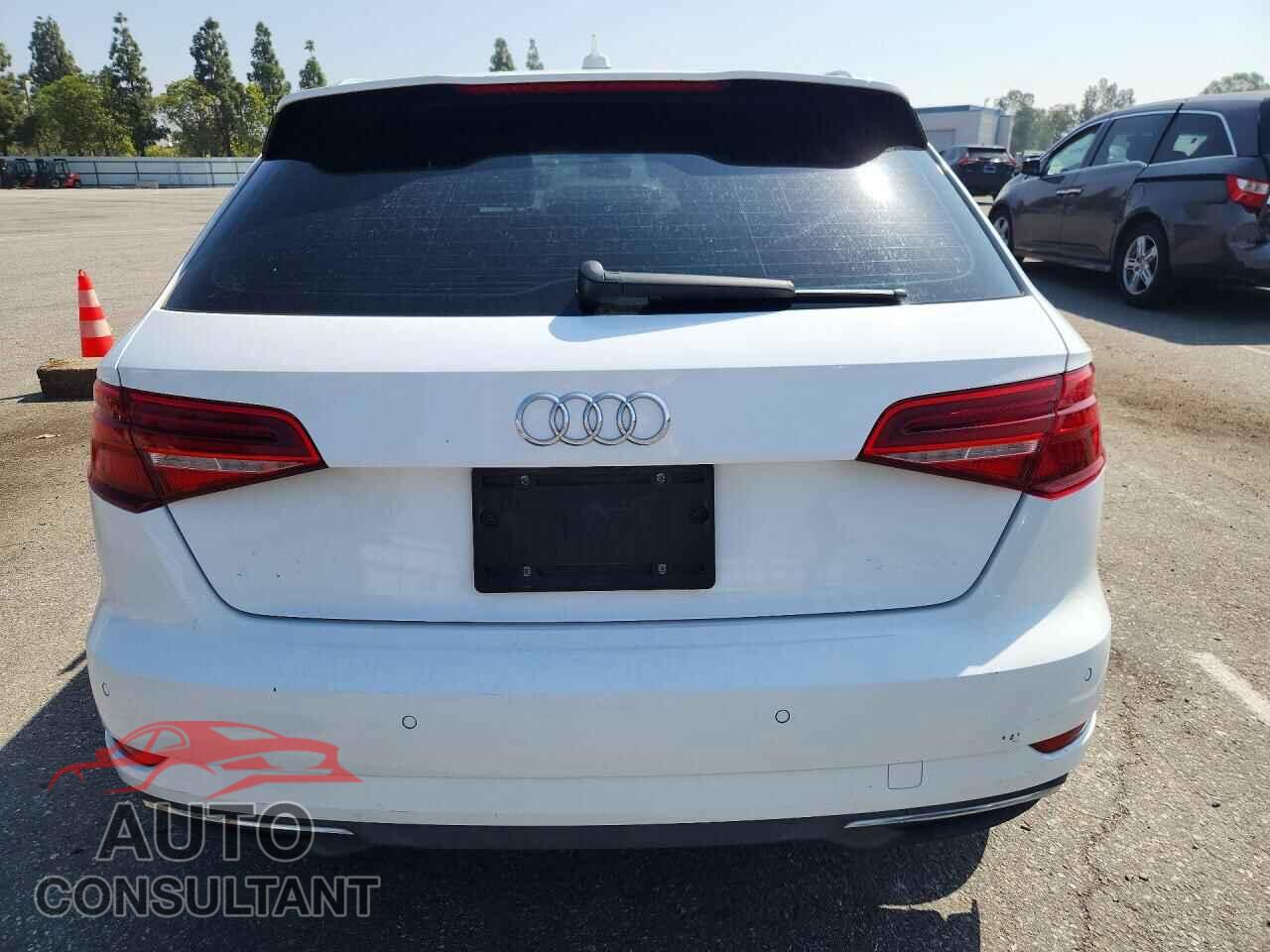 AUDI A3 2017 - WAUTPBFFXHA056045