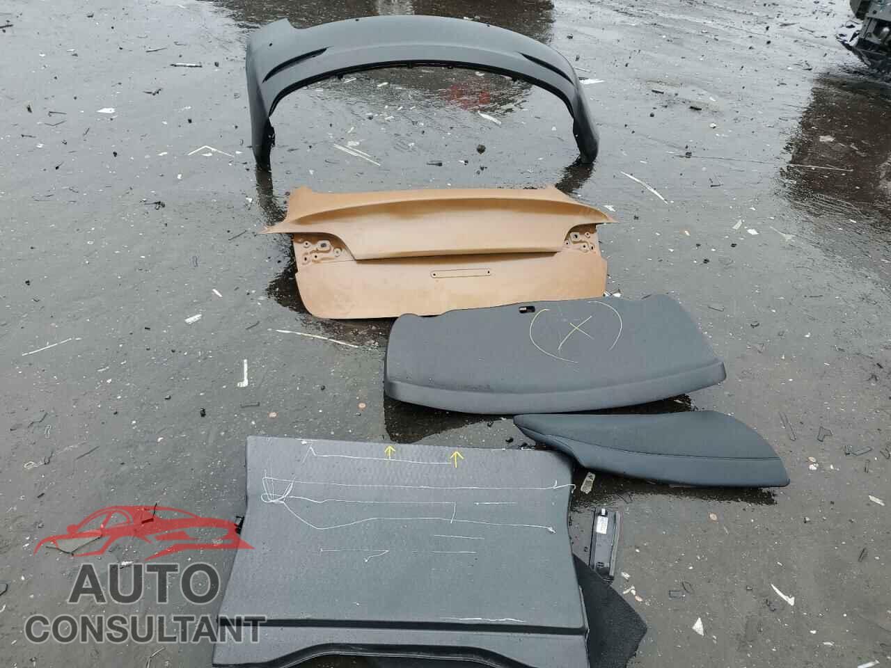 TESLA MODEL 3 2021 - 5YJ3E1EA5MF086337