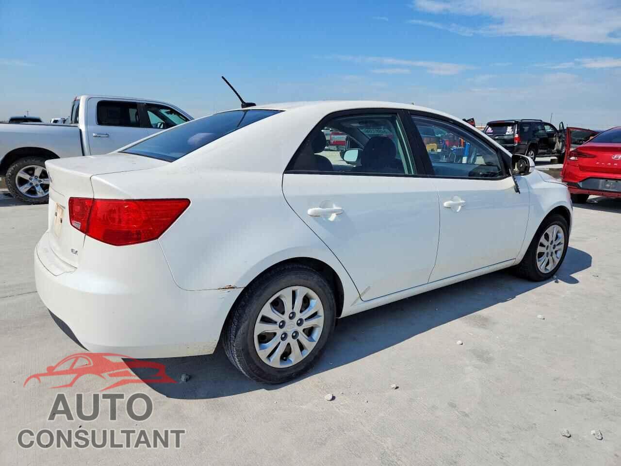 KIA FORTE 2011 - KNAFU4A29B5403841