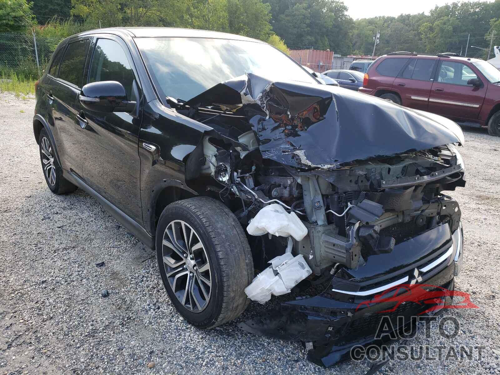 MITSUBISHI OUTLANDER 2018 - JA4AR3AU0JZ003162