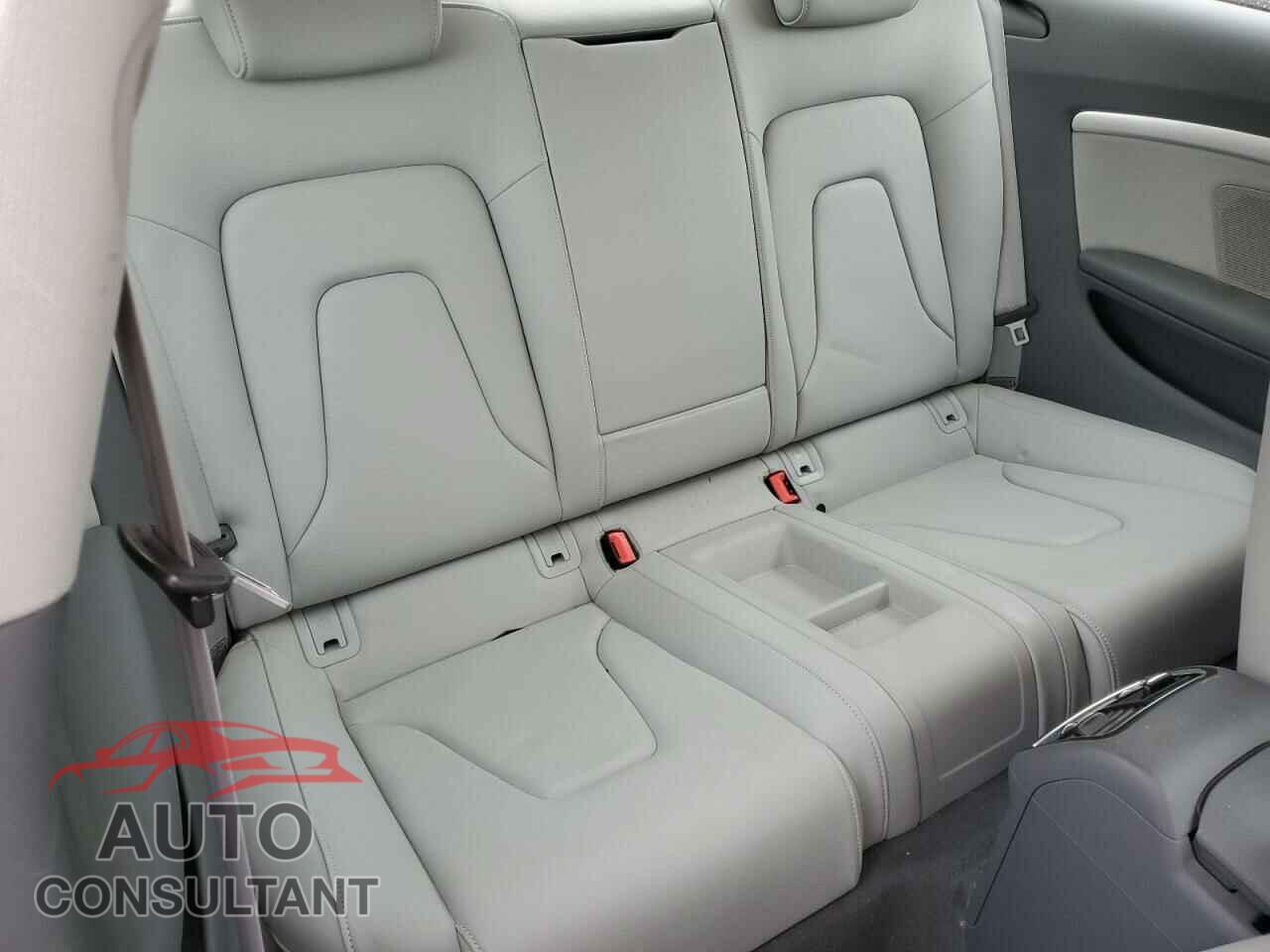 AUDI A5 2013 - WAUGFAFR5DA007242