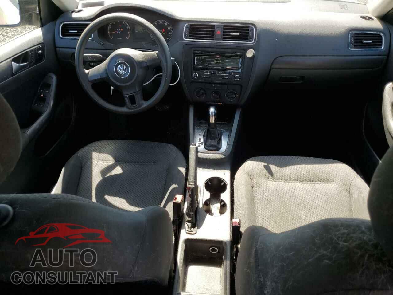 VOLKSWAGEN JETTA 2012 - 3VW2K7AJ5CM404784