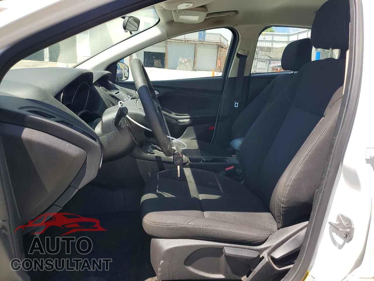 FORD FOCUS 2017 - 1FADP3F28HL339032