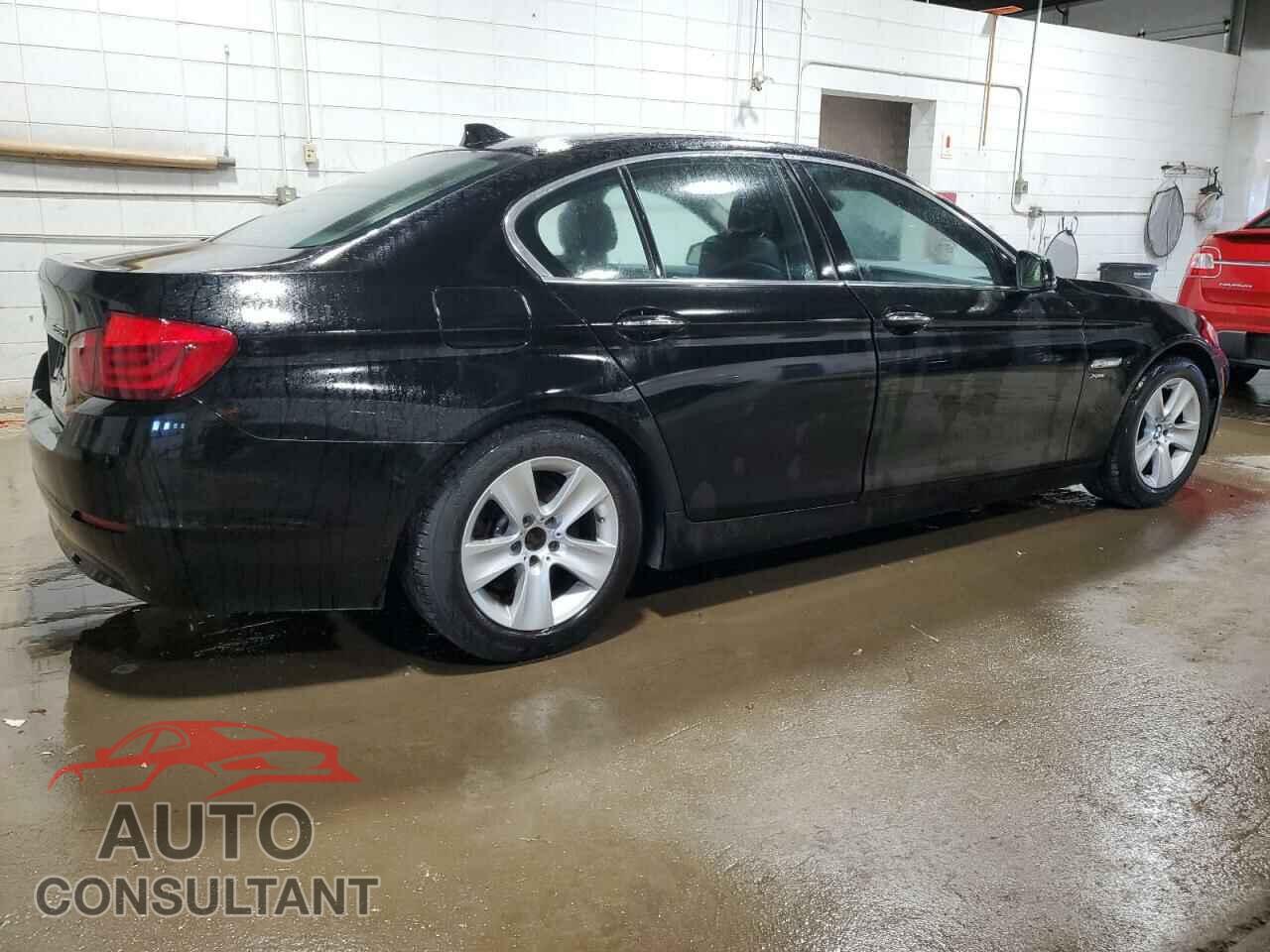 BMW 5 SERIES 2012 - WBAXH5C50CDW09515