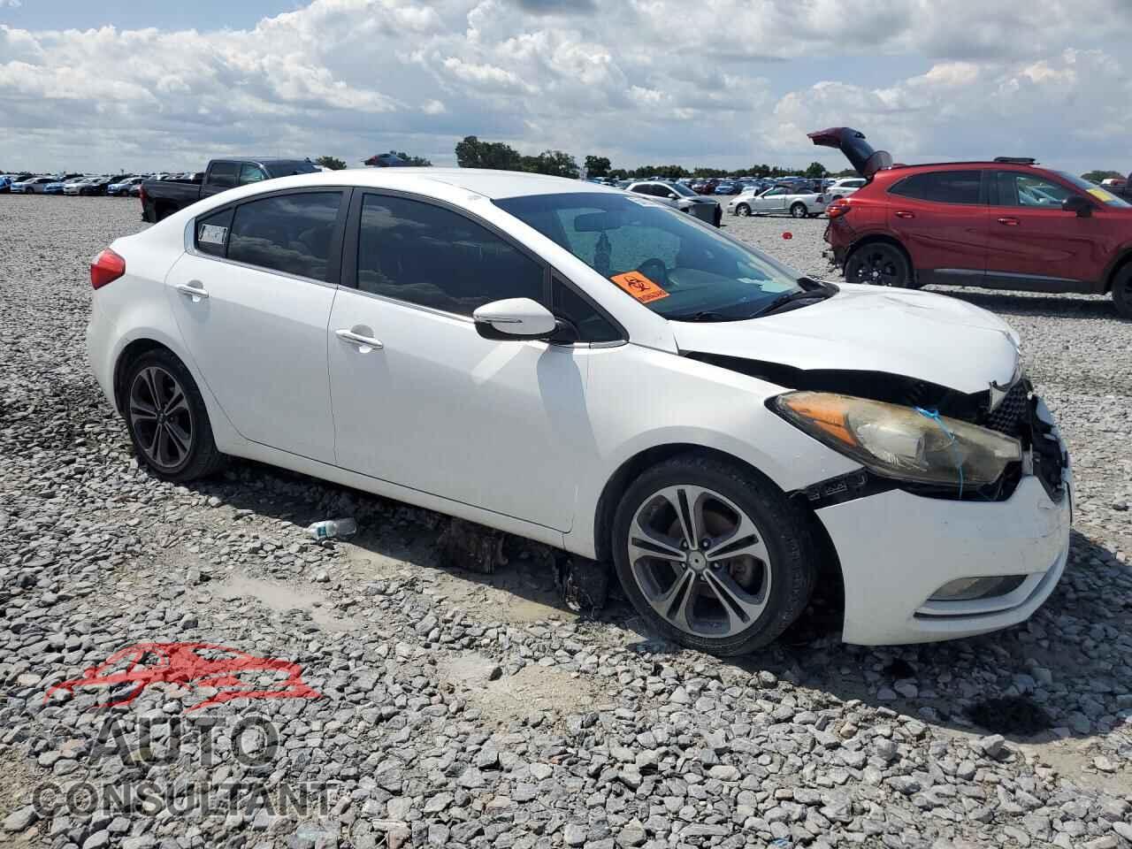 KIA FORTE 2014 - KNAFX4A88E5051013