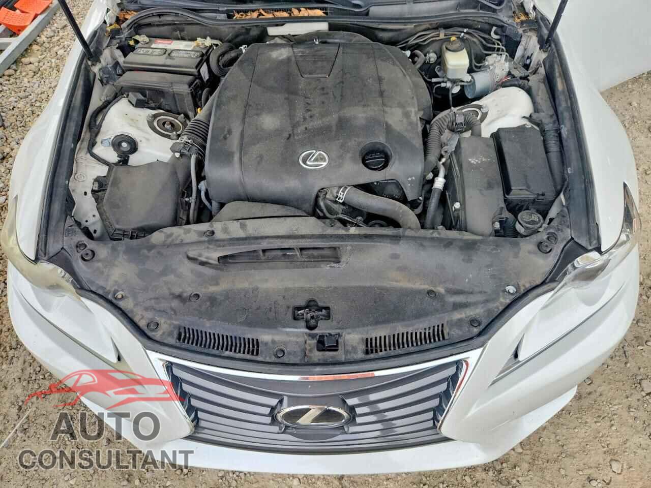 LEXUS IS 2014 - JTHCF1D2XE5014834