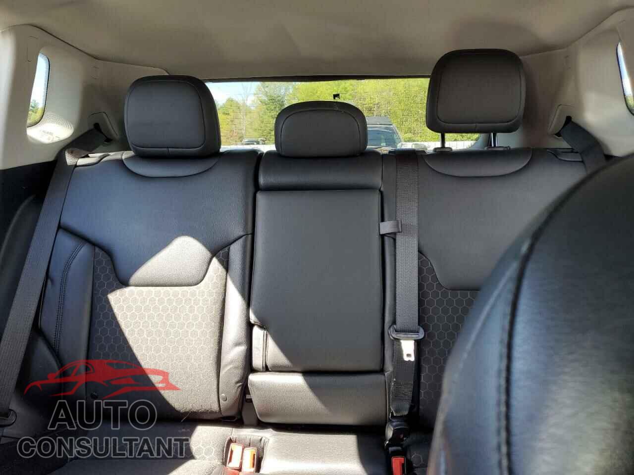 JEEP COMPASS 2021 - 3C4NJDBB8MT557658