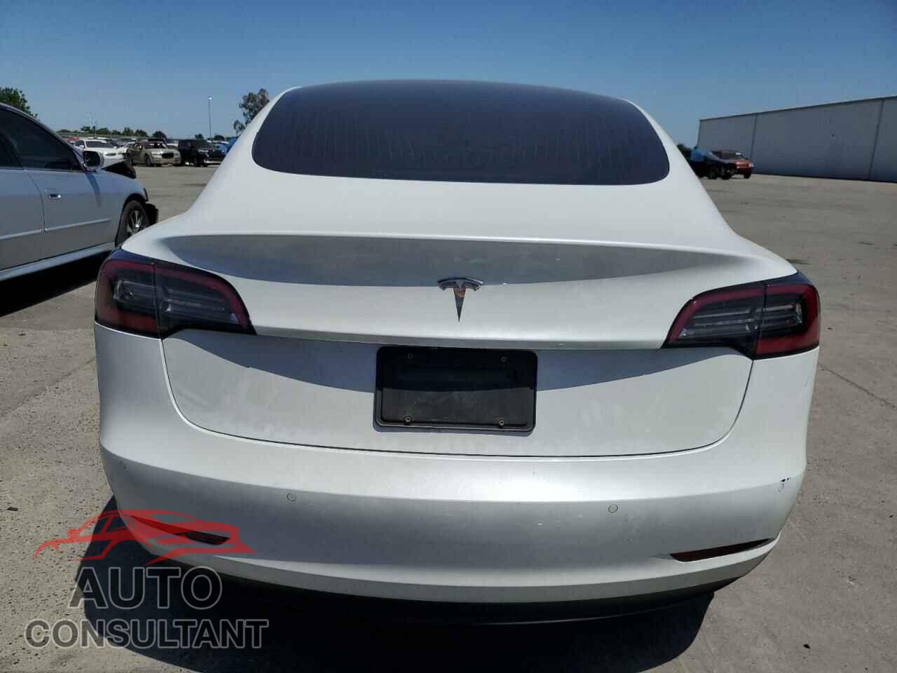 TESLA MODEL 3 2019 - 5YJ3E1EA2KF508013