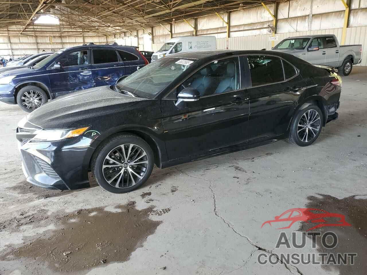 TOYOTA CAMRY 2019 - 4T1B11HK2KU713636