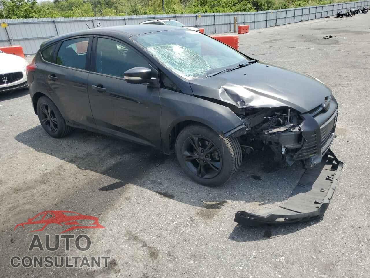 FORD FOCUS 2014 - 1FADP3K25EL324568