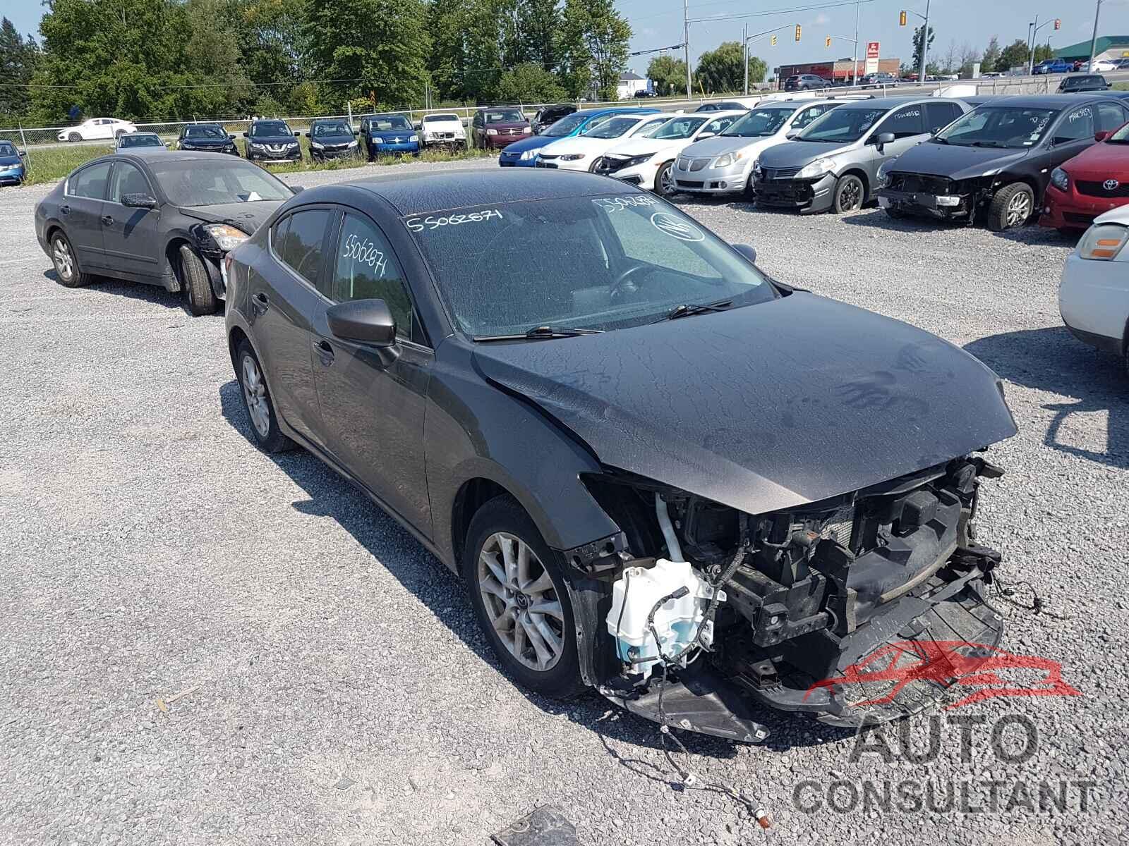 MAZDA 3 2016 - 3MZBM1V73GM254377