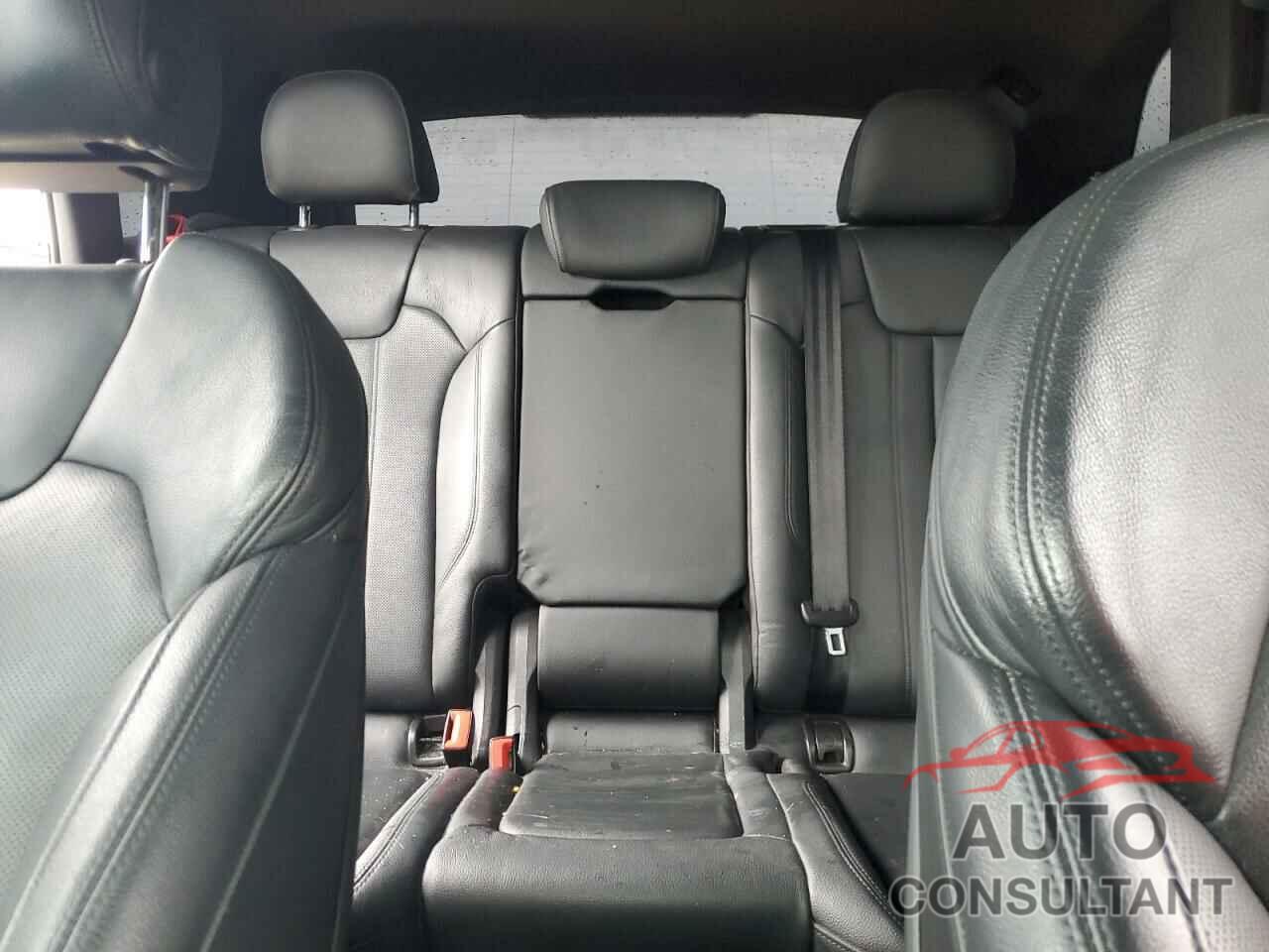 AUDI SQ5 2018 - WA1A4AFY8J2123606