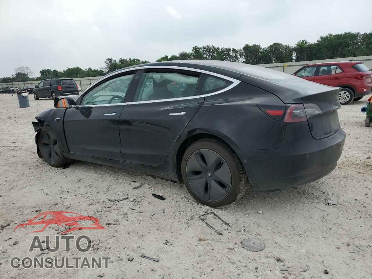 TESLA MODEL 3 2018 - 5YJ3E1EA9JF171516