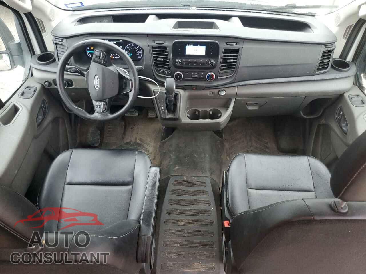 FORD TRANSIT 2022 - 1FTBR1C80NKA33775