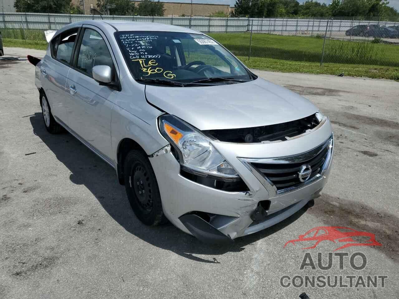 NISSAN VERSA 2017 - 3N1CN7AP5HL868080