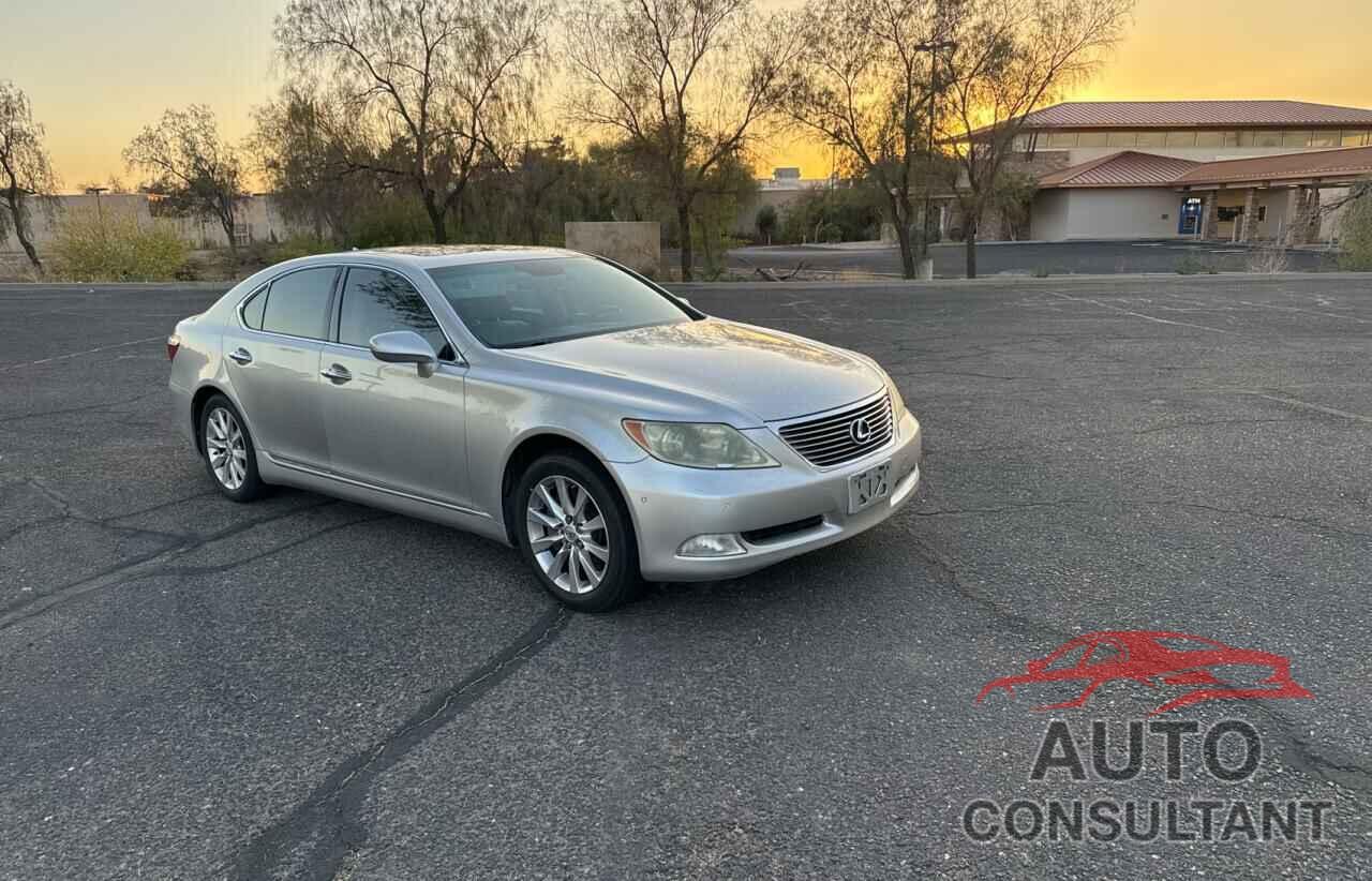 LEXUS LS460 2009 - JTHCL46F795001457