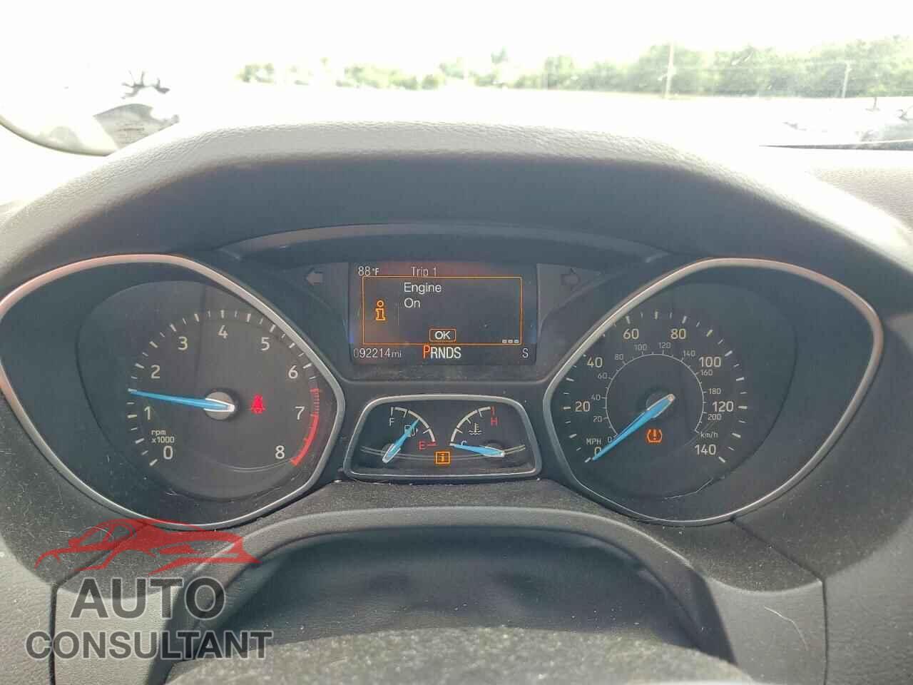 FORD FOCUS 2016 - 1FADP3K20GL311794