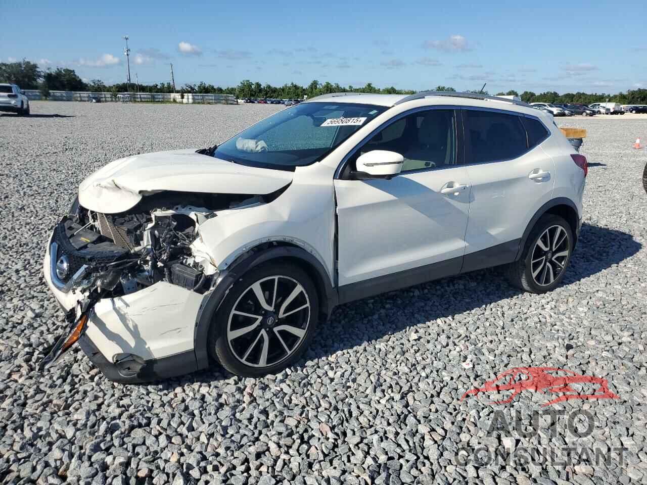 NISSAN ROGUE 2017 - JN1BJ1CP7HW034503