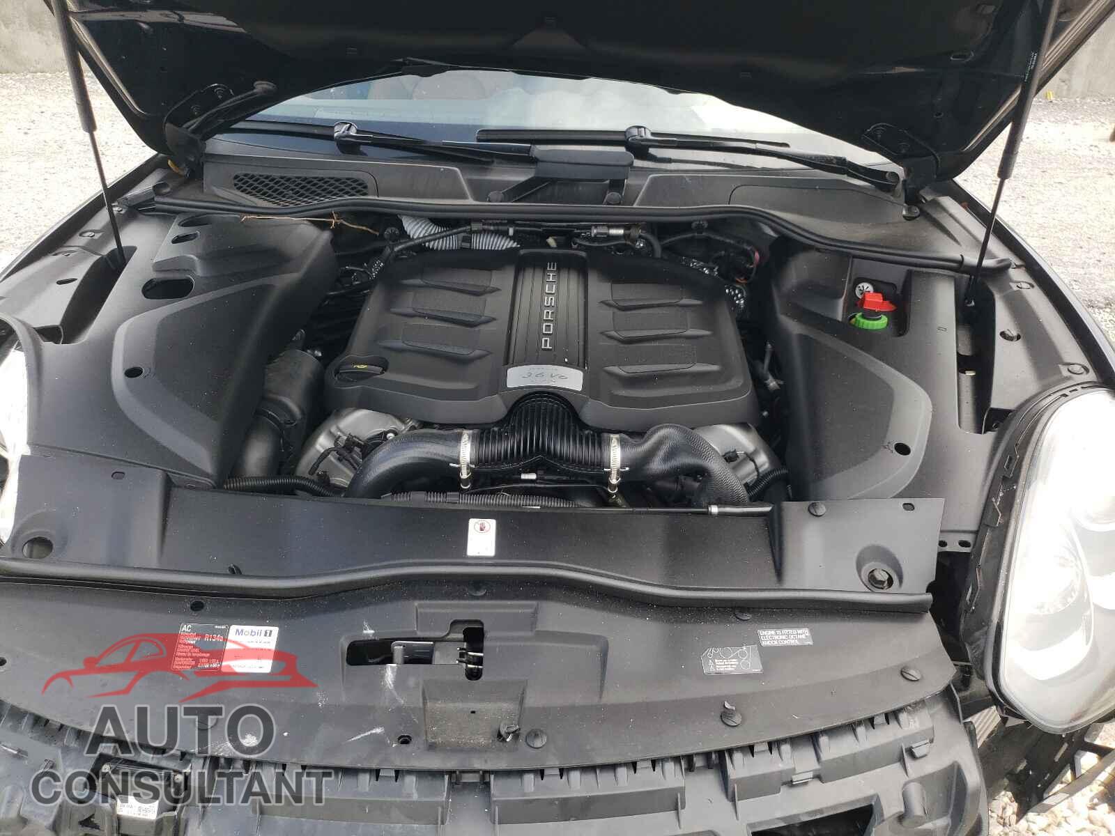 PORSCHE CAYENNE 2016 - WP1AD2A22GLA71499