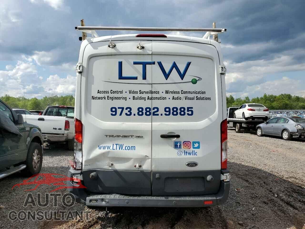 FORD TRANSIT 2015 - 1FTSW2CM6FKA90009